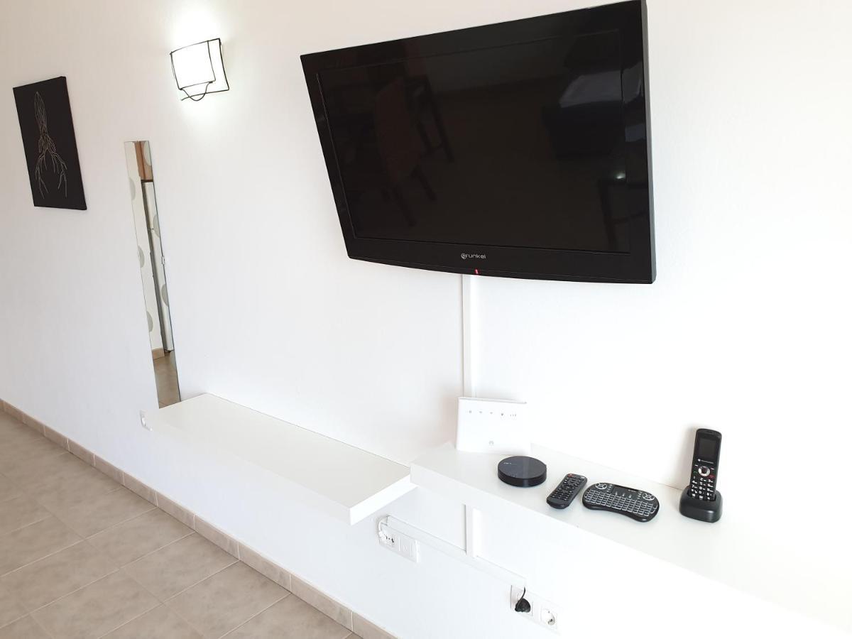 Apartamentos Graciosamar Caleta de Sebo Esterno foto